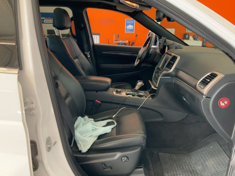 Jeep Grand Cherokee 3.0 CRD Limited — zdjęcie 11