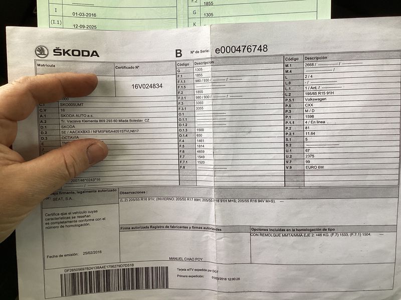 Skoda Octavia 1.6 TDI Active — zdjęcie 5