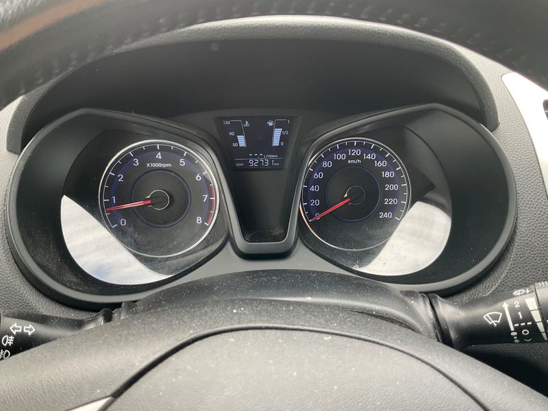 Hyundai ix20 1.4 FIFA world Cup Edition — zdjęcie 13