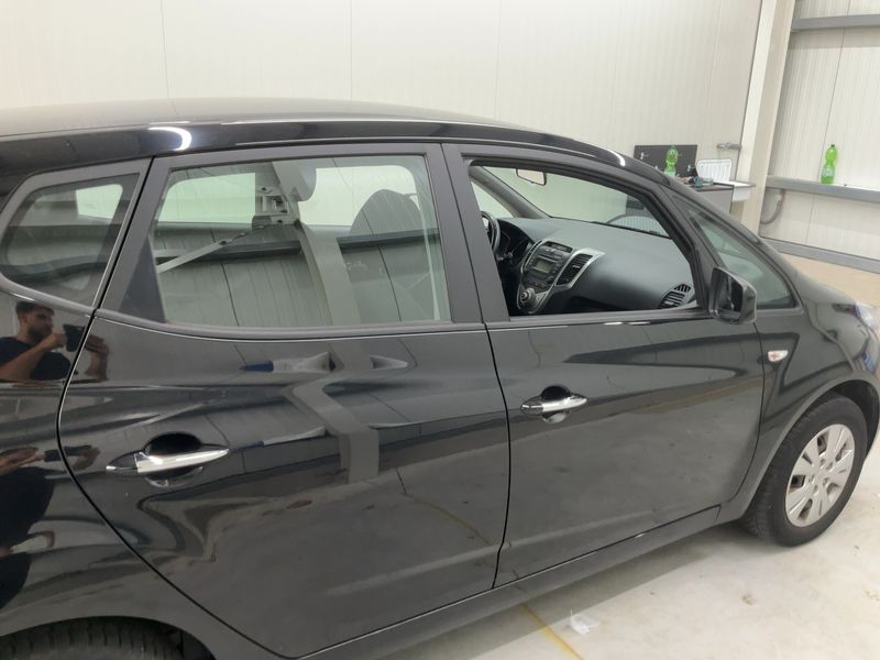 Hyundai ix20 1.4 FIFA world Cup Edition — zdjęcie 7