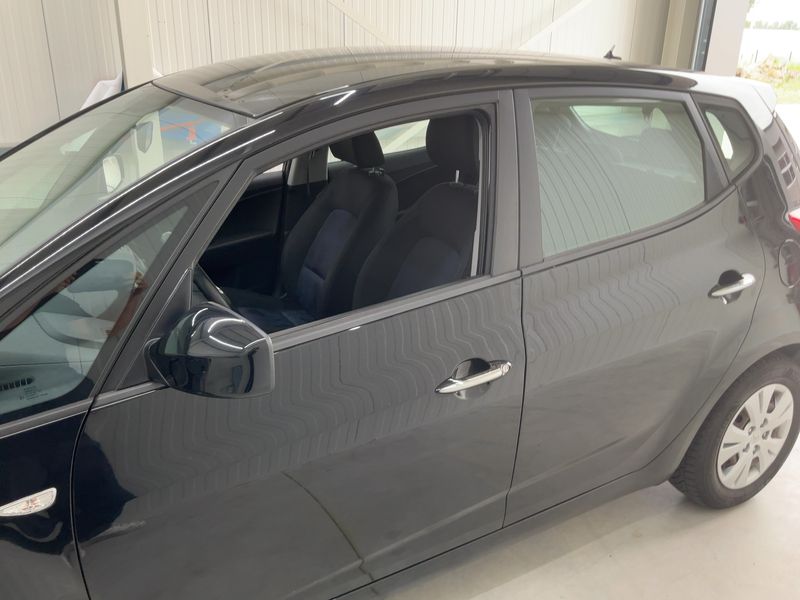Hyundai ix20 1.4 FIFA world Cup Edition — zdjęcie 4