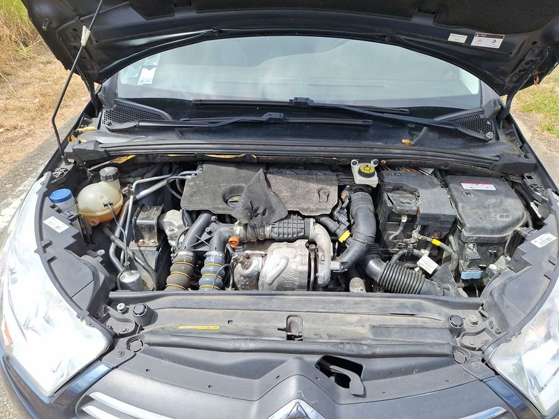 Citroen C4 1.6 e-HDi Millenium — zdjęcie 8