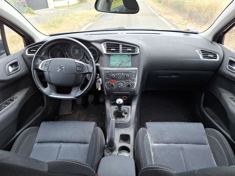Citroen C4 1.6 e-HDi Millenium — zdjęcie 11