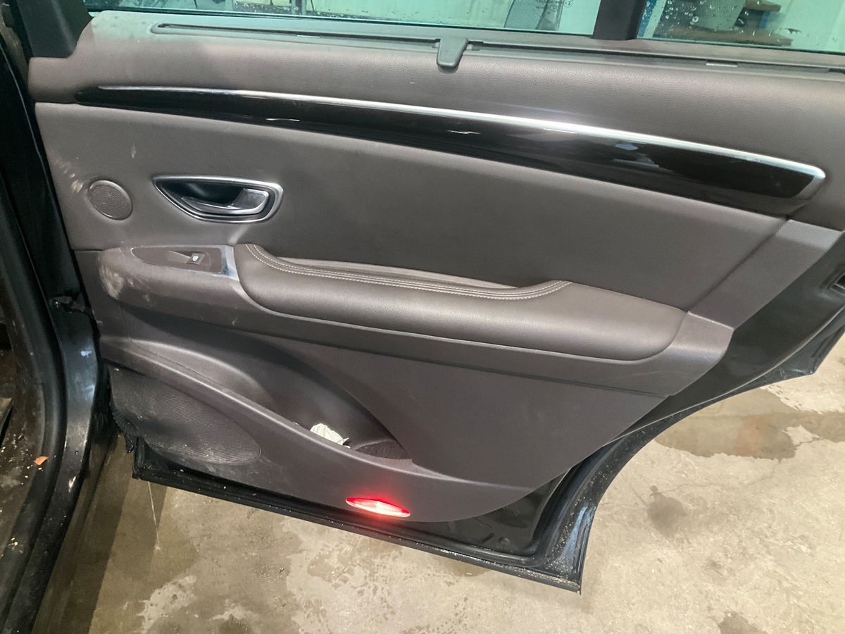 Renault Espace 2019 — photo 41