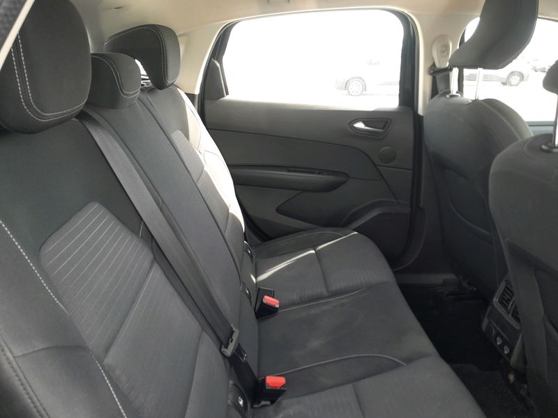 Renault Arkana 1.6 Hybrid E-Tech Equilibre — zdjęcie 12