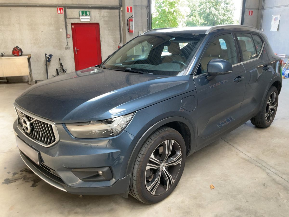 Volvo XC40 2021