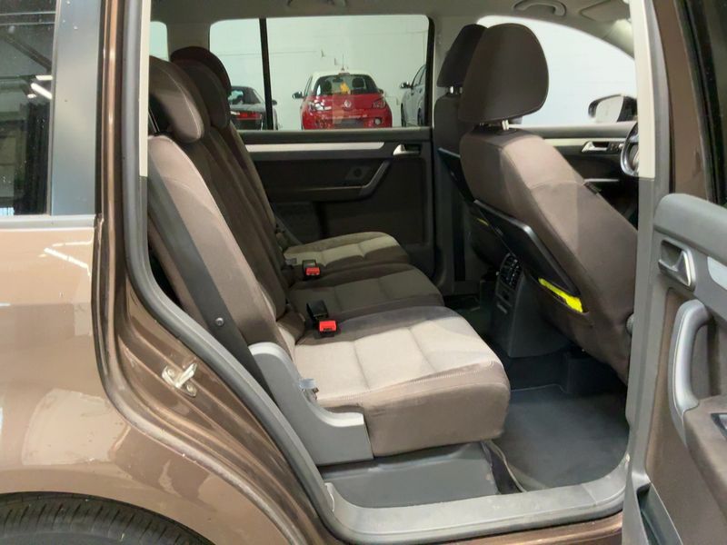 Volkswagen Touran 1.4 TSI Style — zdjęcie 14