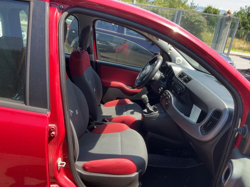 Fiat Panda 1.2 Lounge — zdjęcie 11