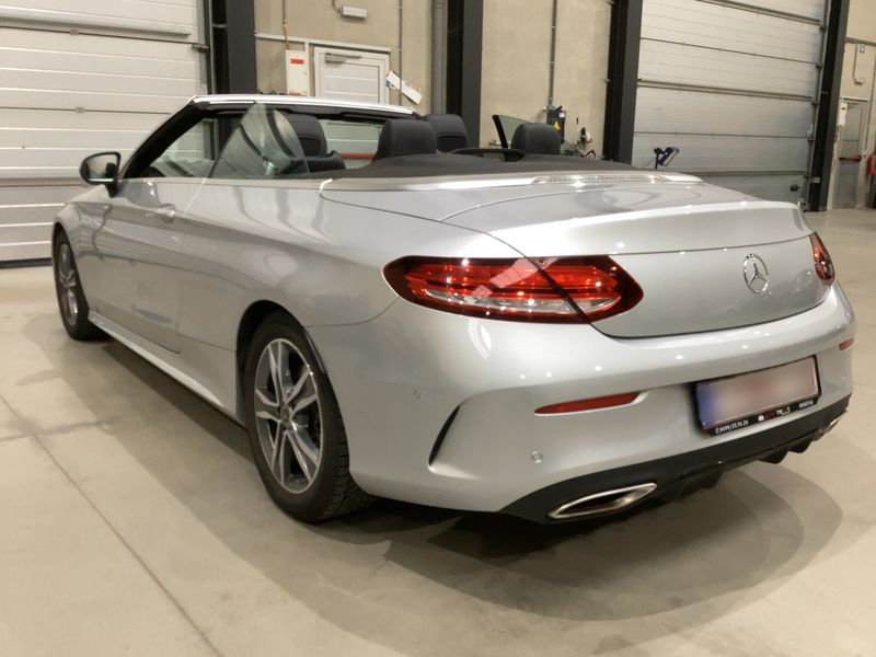 Mercedes-Benz C-Klasse C 200 Mild-Hybrid AMG Line — zdjęcie 3