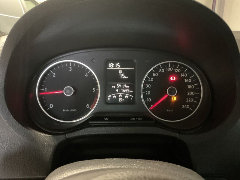 Volkswagen Polo 1.2 TDI Trendline BlueMotion Tech 2010 – снимка 4