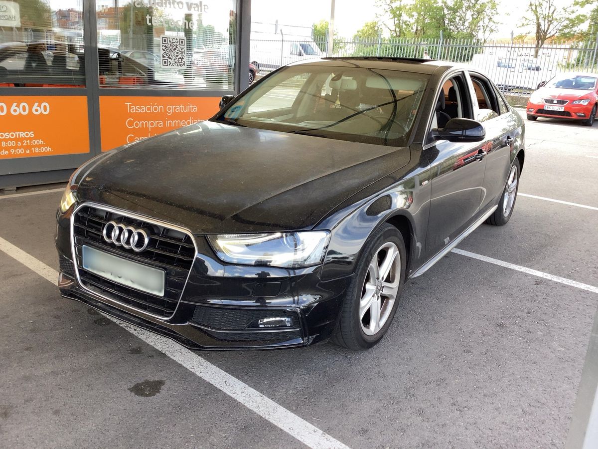 Audi A4 2015 — photo 1