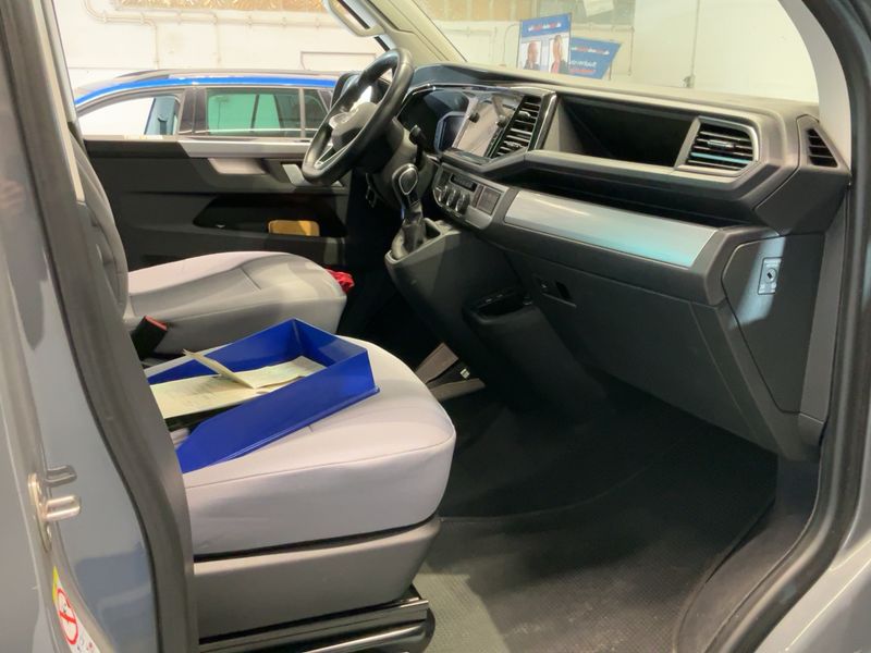 Volkswagen T6 California 2.0 TDI Beach Camper Edition 4Motion — zdjęcie 11