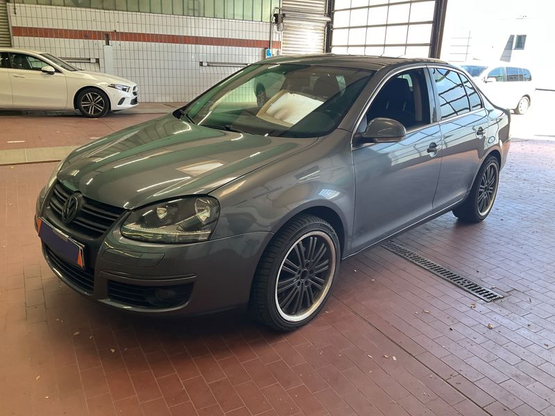 Volkswagen Jetta 1.4 TSI Sportline