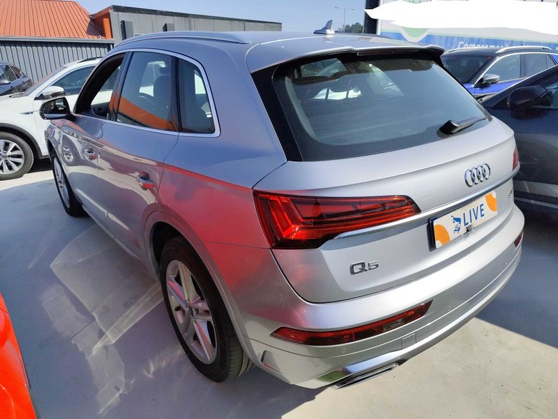 Audi Q5 35 TDI Mild-Hybrid S line — zdjęcie 3