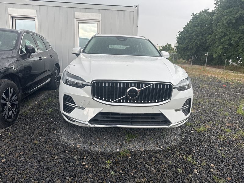 Volvo XC60 2.0 B5 Mild-Hybrid Ultimate Dark AWD — zdjęcie 7