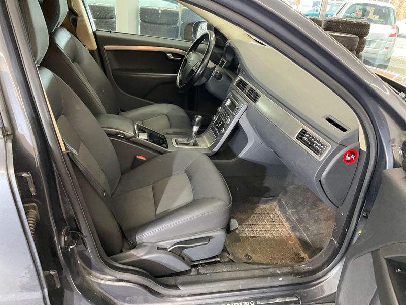 Volvo V70 2.0 — zdjęcie 3