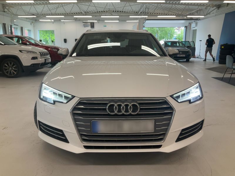Audi A4 2.0 TDI Sport — zdjęcie 9
