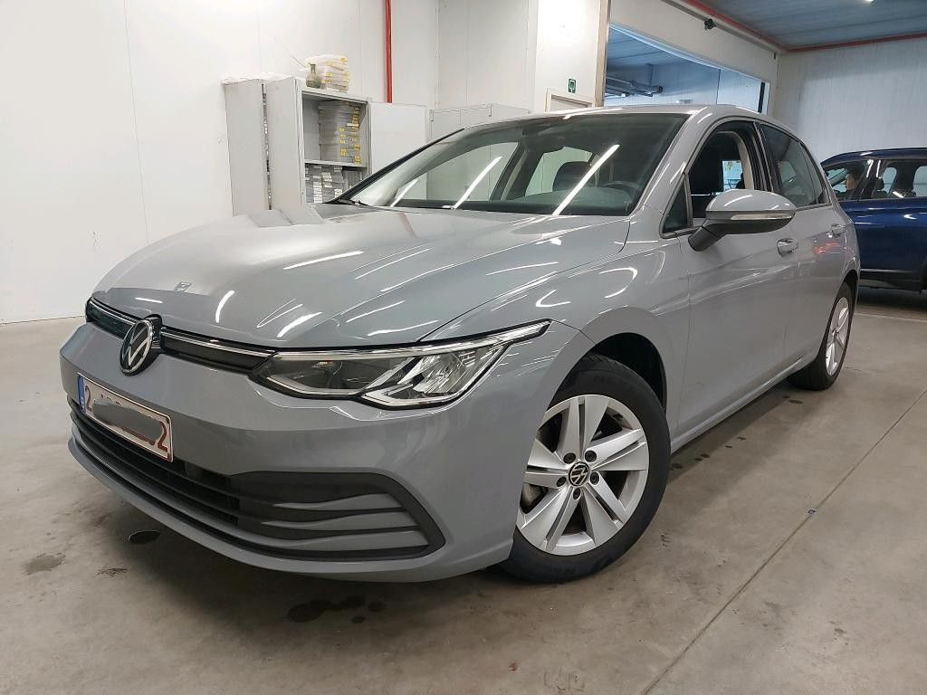 Volkswagen Golf VIII 1.0 eTSI Life