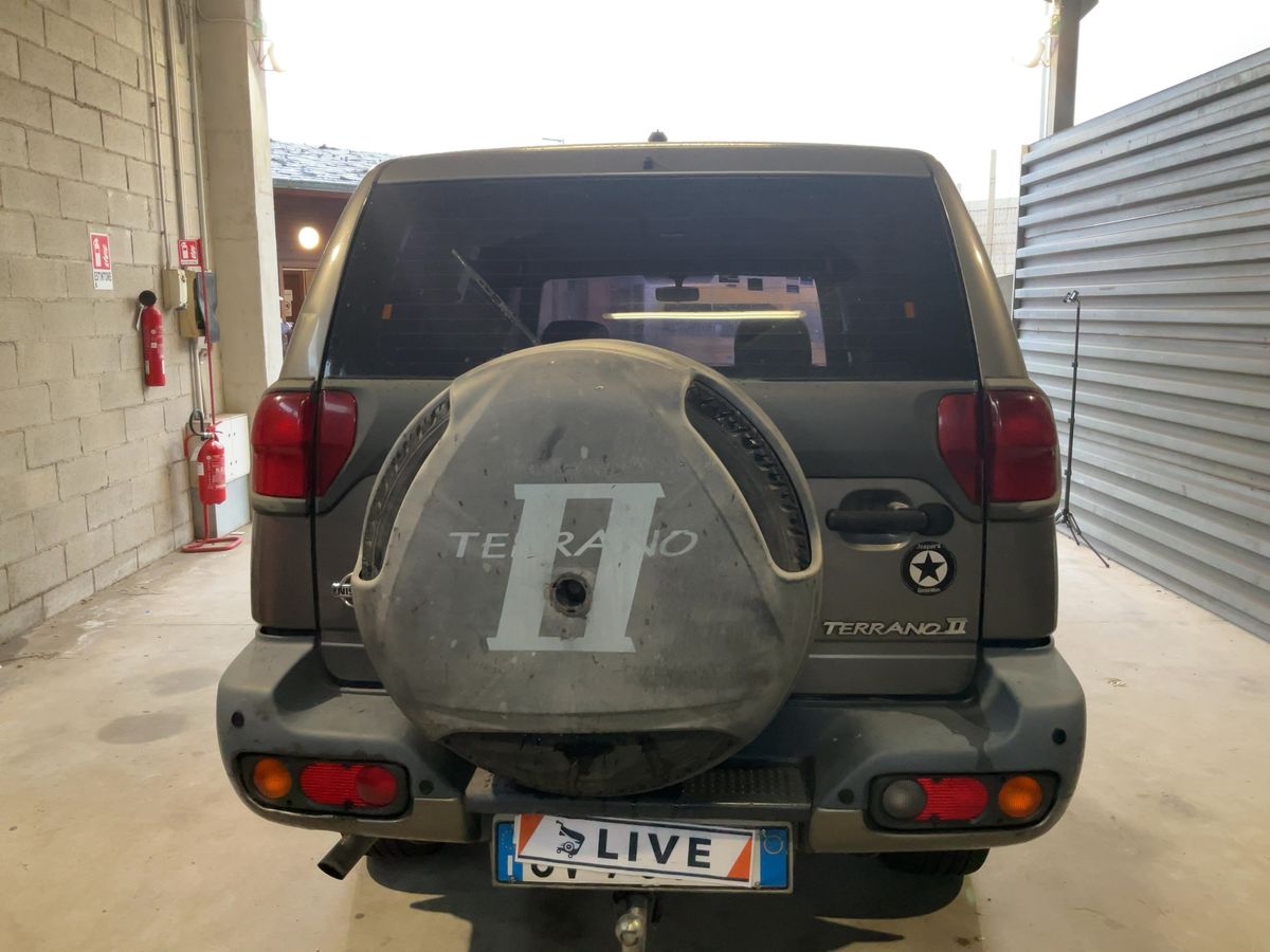 Nissan Terrano 2001 — photo 8