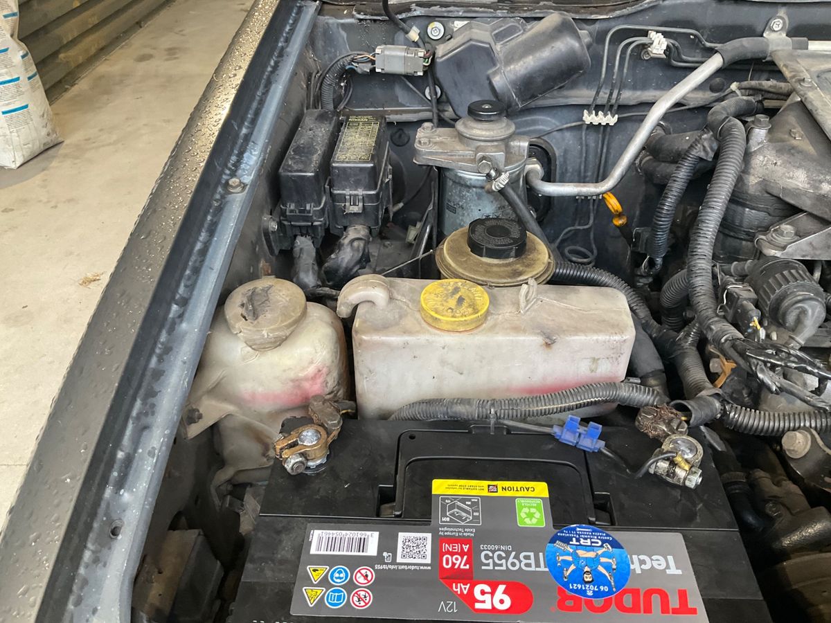 Nissan Terrano 2001 — photo 24