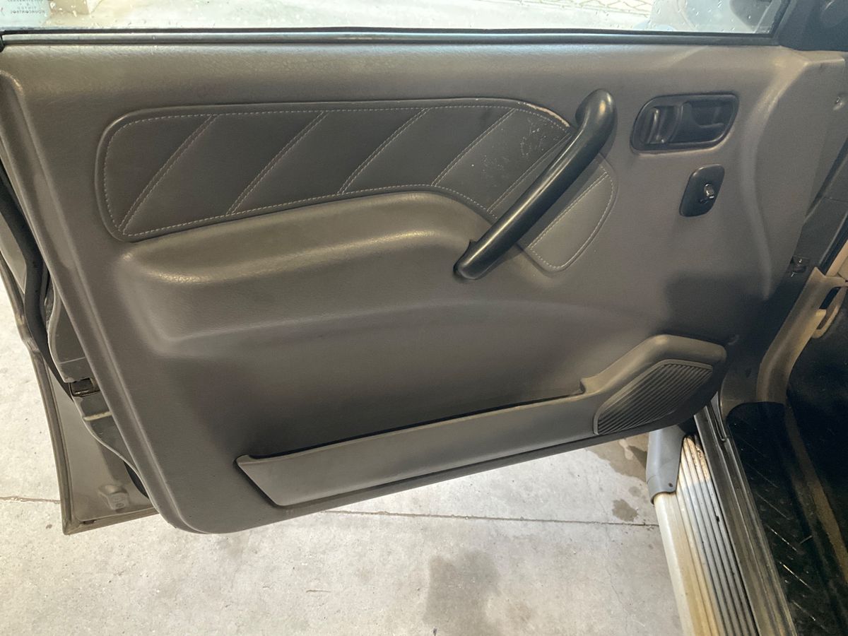 Nissan Terrano 2001 — photo 43