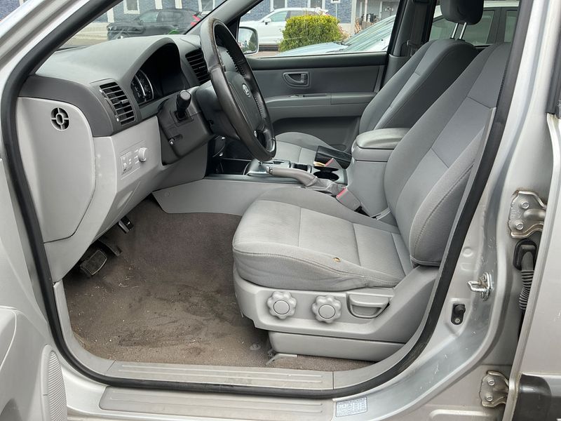 Kia Sorento 2.5 CRDi VGT EX — zdjęcie 3