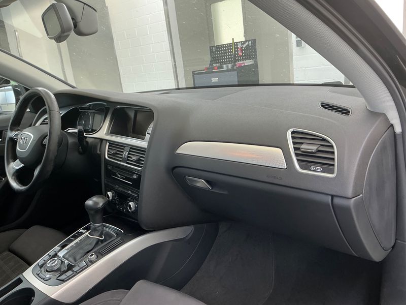 Audi A4 2.0 TDI clean diesel Ambition 2015 – снимка 28