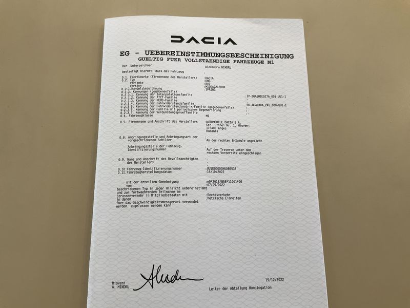 Dacia Spring electric drive 33 kW Essential — zdjęcie 16