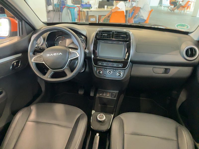 Dacia Spring electric drive 33 kW Essential — zdjęcie 12