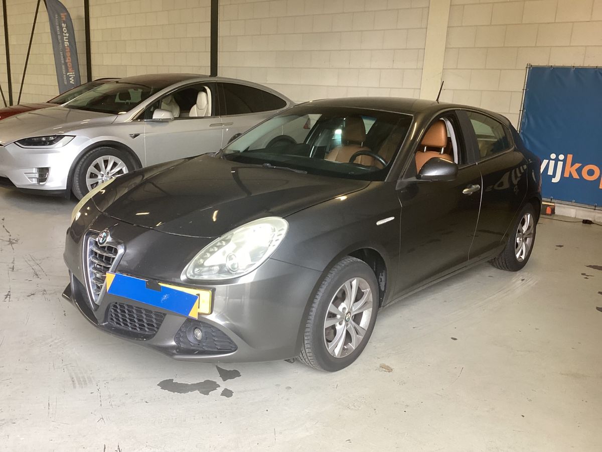 Alfa Romeo 2010