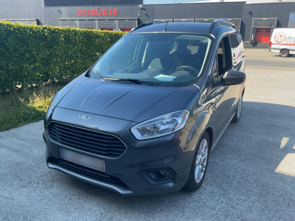 Ford Tourneo 2021