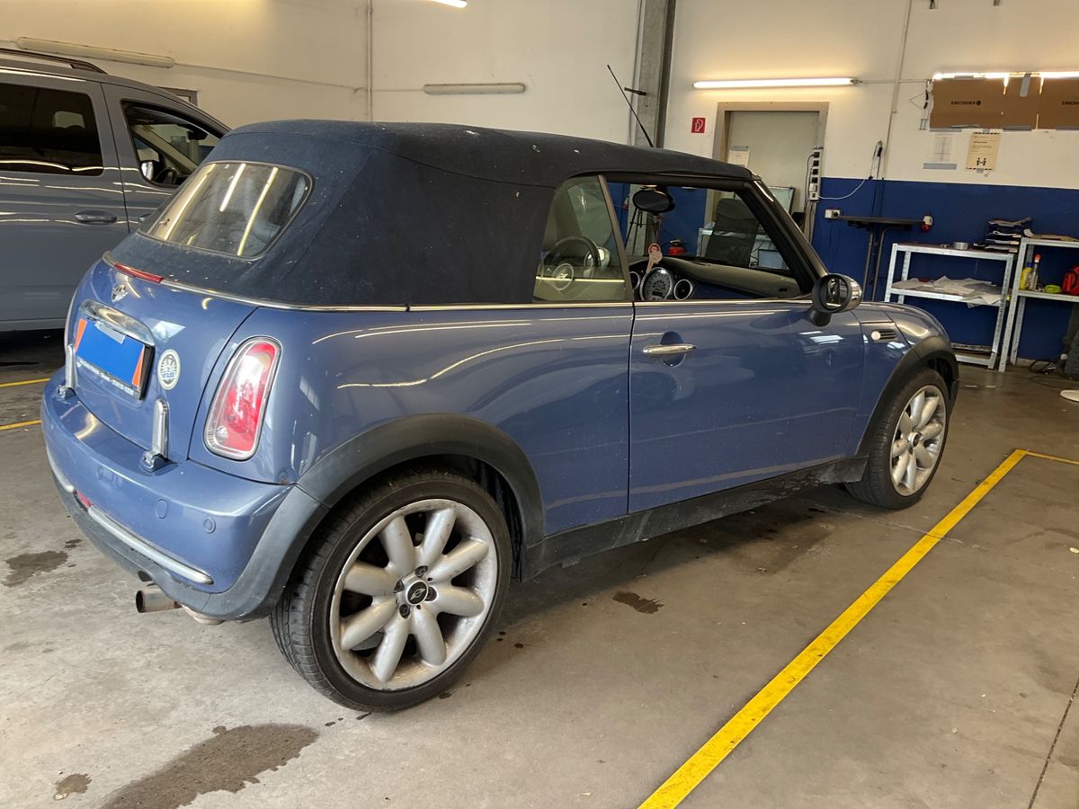 MINI Cabrio Cooper