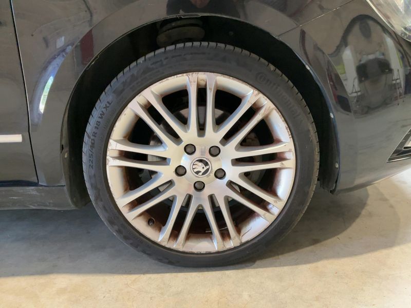 Skoda Superb 2.0 TDI Ambition 2015 – снимка 11