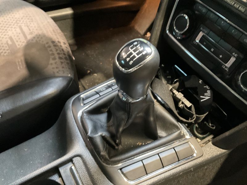 Skoda Superb 2.0 TDI Ambition 2015 – снимка 25