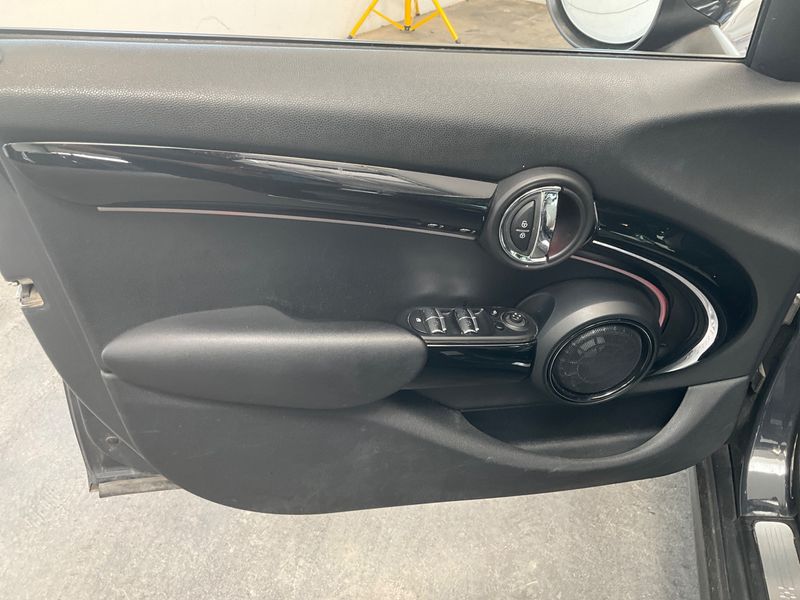 MINI Cooper S 2019 – снимка 28