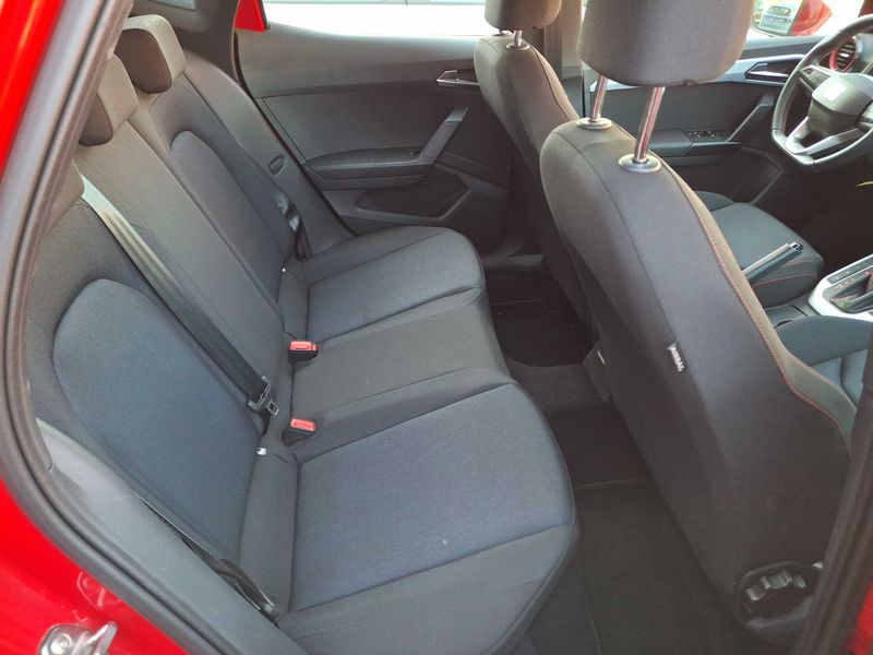 Seat Arona 1.0 TSI FR — zdjęcie 14