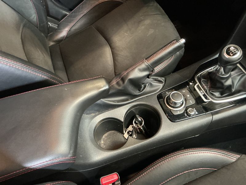 Mazda 3 2.0 Nakama 2016 – снимка 36