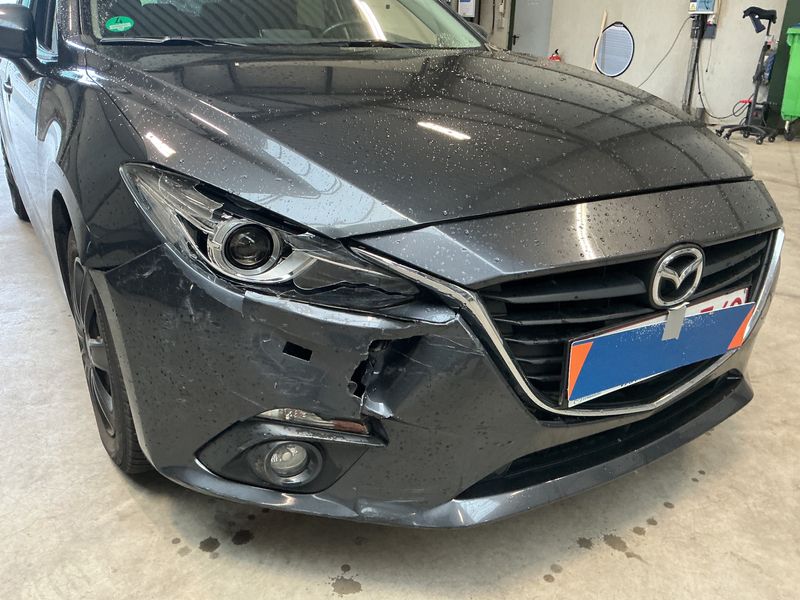 Mazda 3 2.0 Nakama 2016 – снимка 38