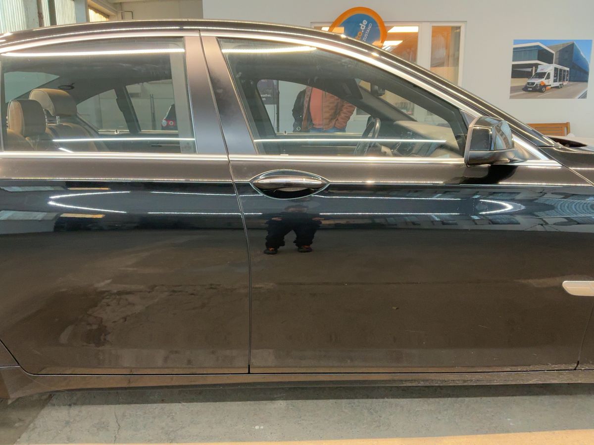 BMW 7er 2011 — photo 11