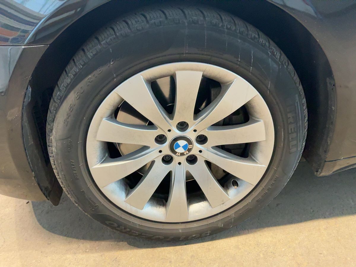 BMW 7er 2011 — photo 4