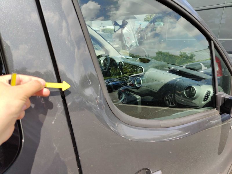 Peugeot Partner 1.2 PureTech Active 2017 – снимка 26