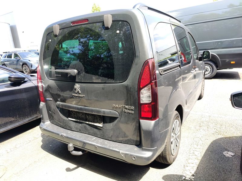 Peugeot Partner 1.2 PureTech Active 2017 – снимка 5