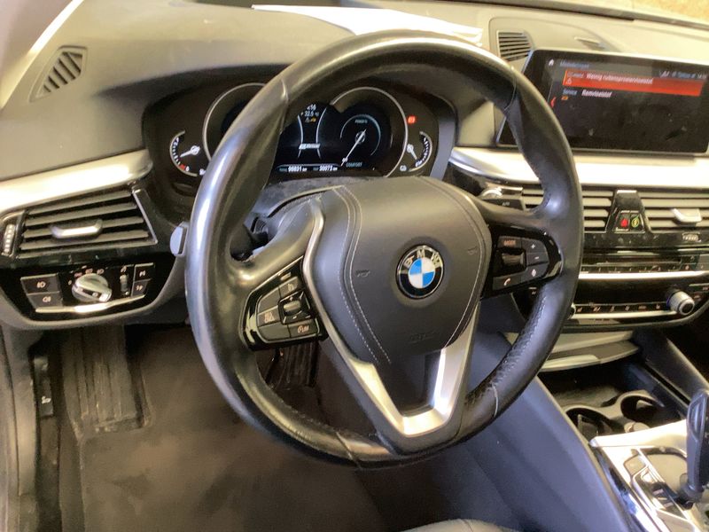 BMW 5er 530e 2019 – снимка 19