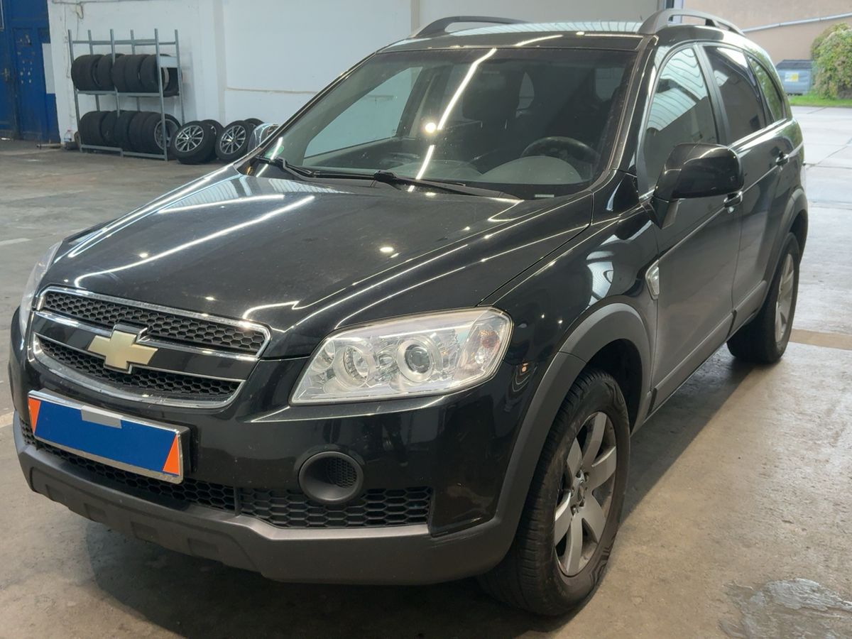 Chevrolet Captiva 2.4 LS 2WD