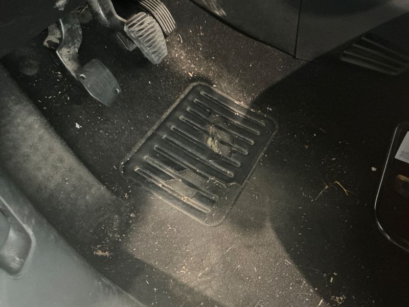 Citroen C3 1.2 PureTech Shine 2017 – снимка 27
