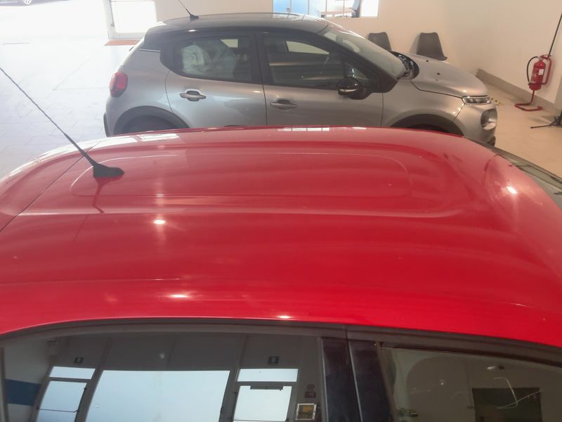Citroen C3 1.2 PureTech Shine 2017 – снимка 13