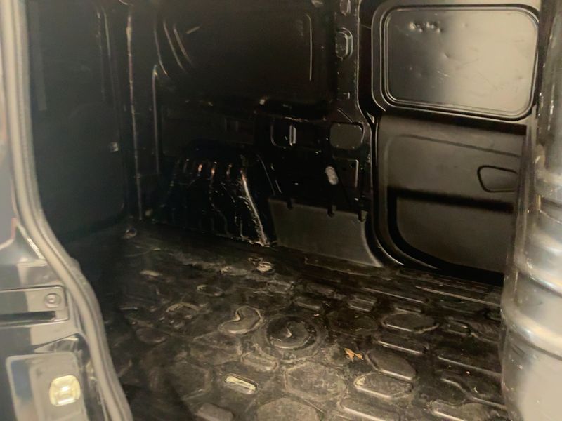Fiat Doblo 1.4 Basis Maxi Kasten — zdjęcie 14