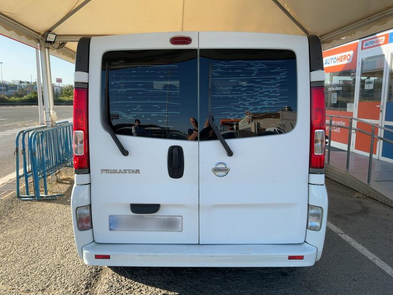 Nissan Primastar 2.0 dCi Kombi L1H1 2.7t — zdjęcie 5