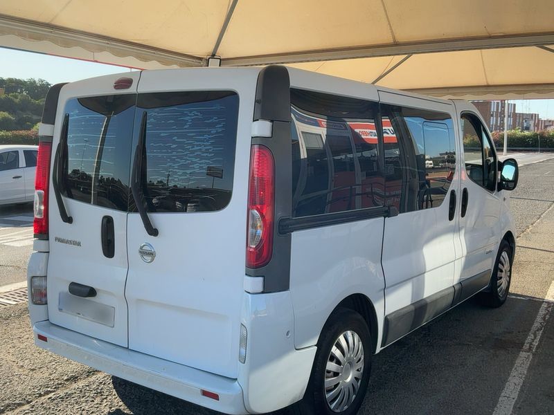 Nissan Primastar 2.0 dCi Kombi L1H1 2.7t — zdjęcie 6