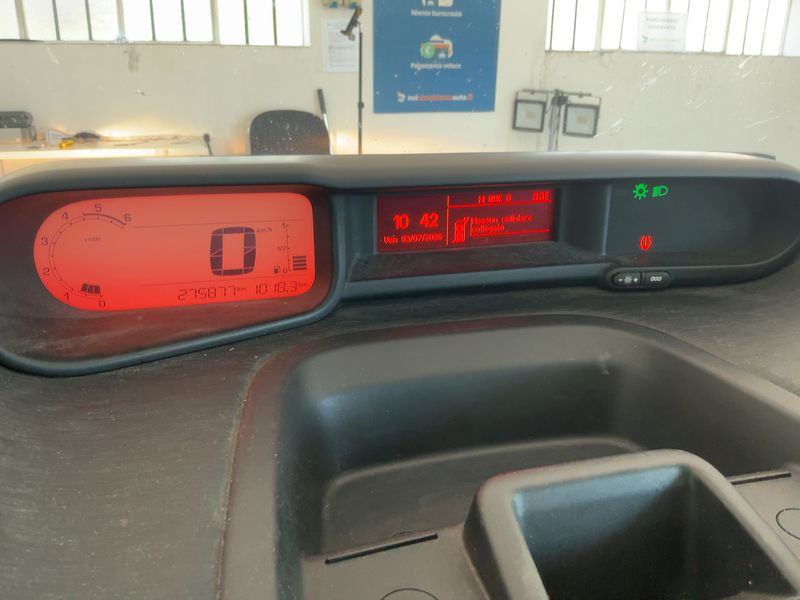 Citroen C3 Picasso 1.6 Blue-HDi Business Combi — zdjęcie 4
